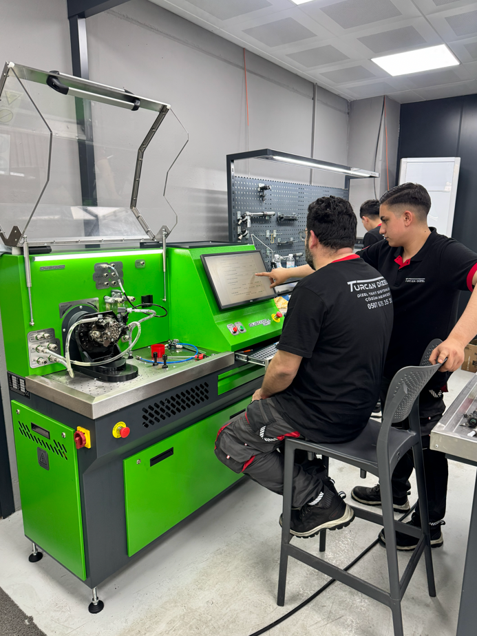Common Rail test cihazında enjektör analizi - İzmir Bornova